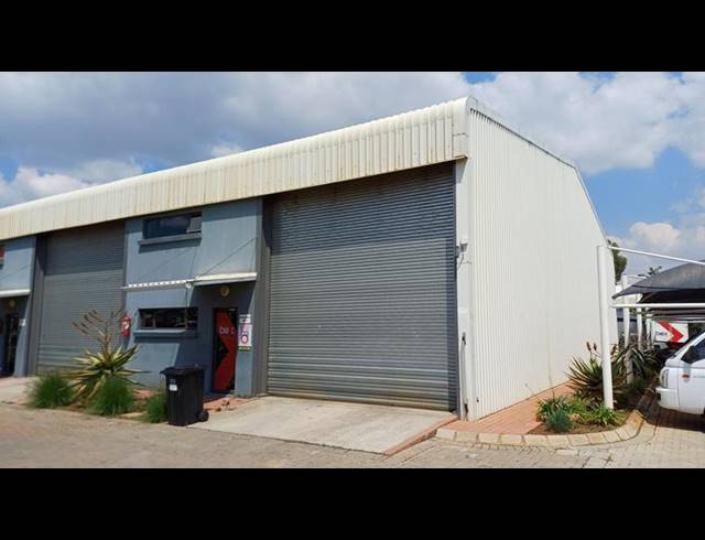 INDUSTRIAL PROPERTY TO RENT IN LYTTELTON MANOR